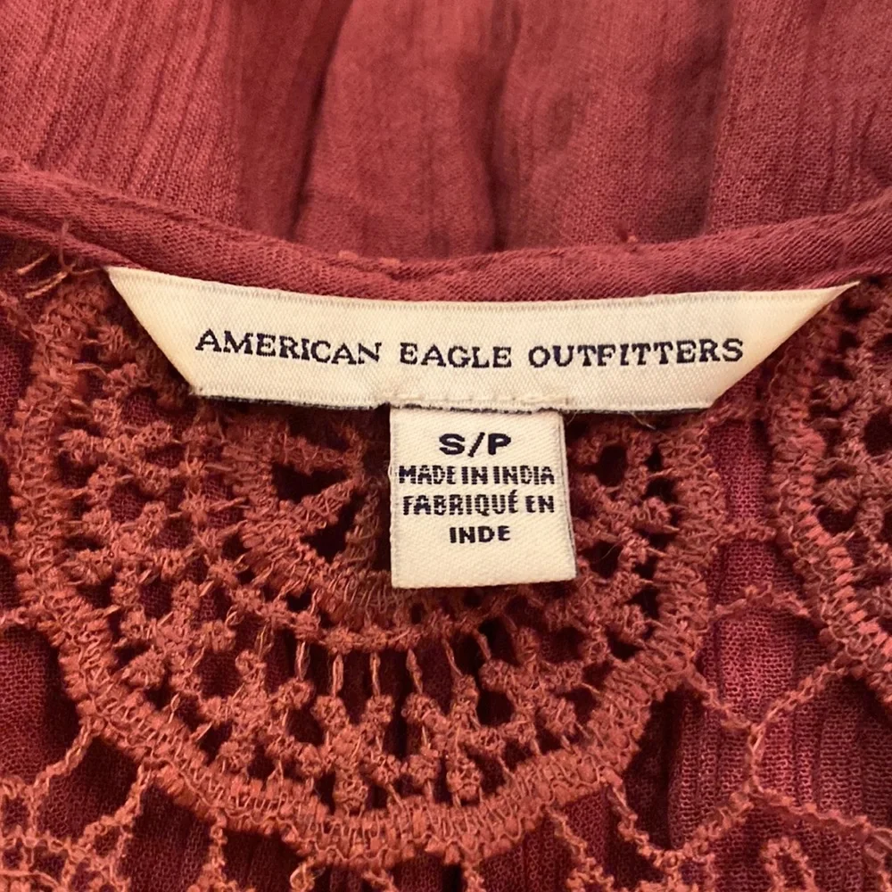American Eagle Outfitters Lace Crochet Boho Peasant Smock Valentine Top Blouse - Picture 4 of 6
